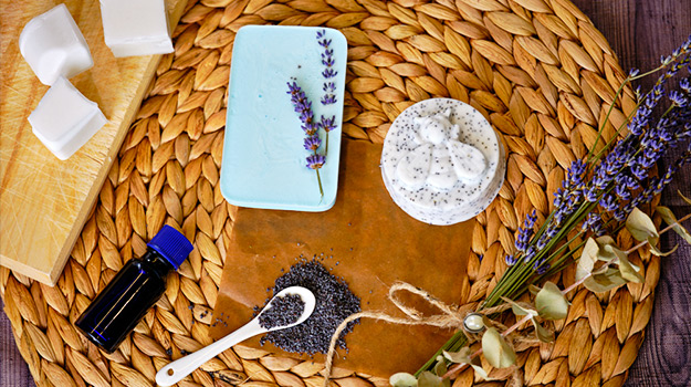 Homemade lavender soap DIY
