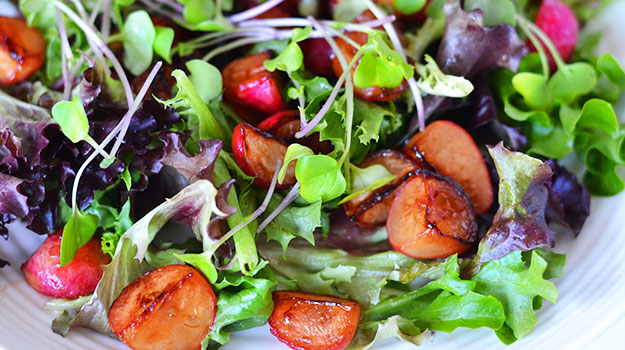 Roasted radish salad