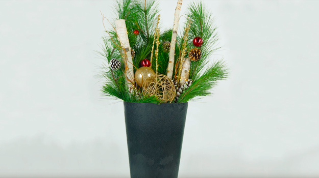 Christmas planter DIY Video