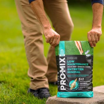 PRO-MIX Low Maintenance Grass Seed 3