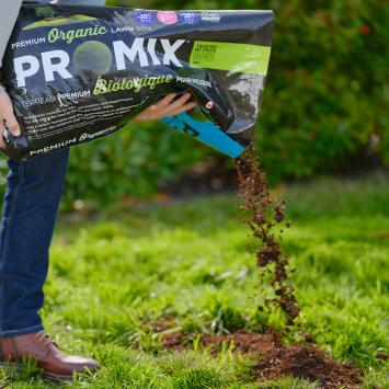PRO-MIX Organic Lawn Soil