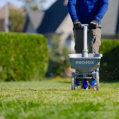 PRO-MIX Premium Fall and Winter Protection Lawn Fertilizer