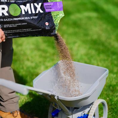 PRO-MIX Premium Heal and Feed Lawn Fertilizer 20-0-5